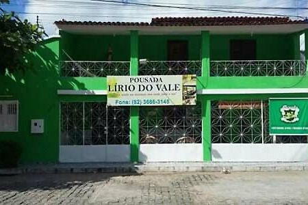 Pousada Lirio Do Vale 皮拉尼亚斯 外观 照片